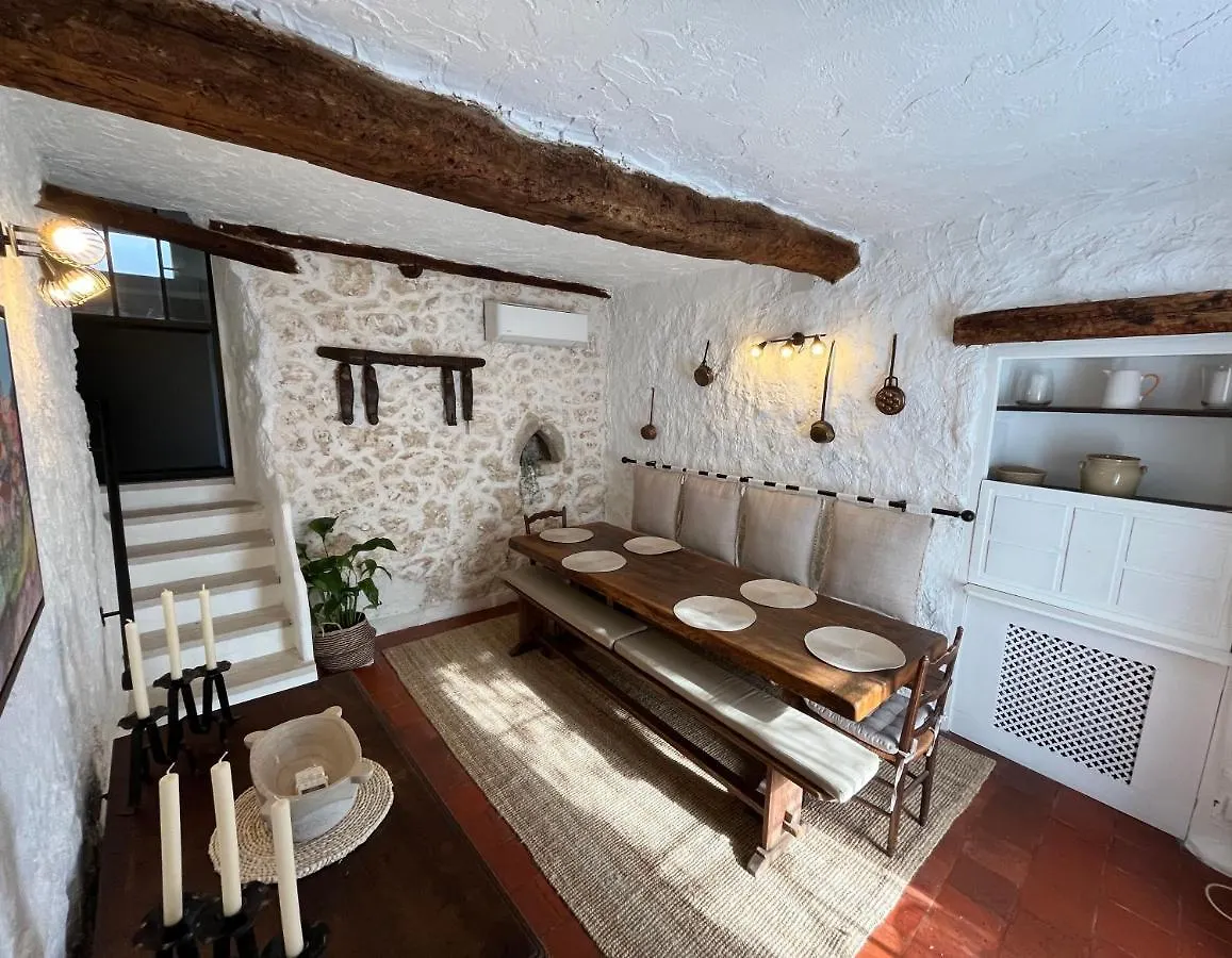 Villa Harmonie - Unique Provencal Charm Antibes