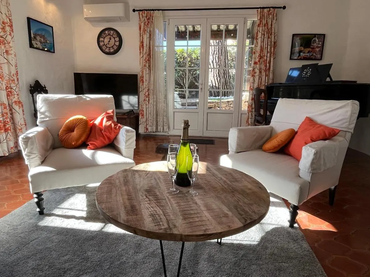 Villa Harmonie - Unique Provencal Charm Antibes 0*,  France